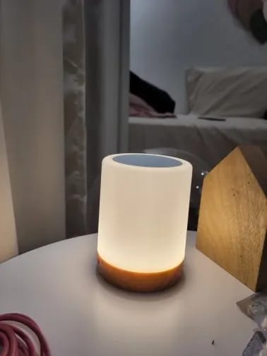 Customer photo review of Colour-Changing Table Lamp for Bedside, Remote Control, 12 cm