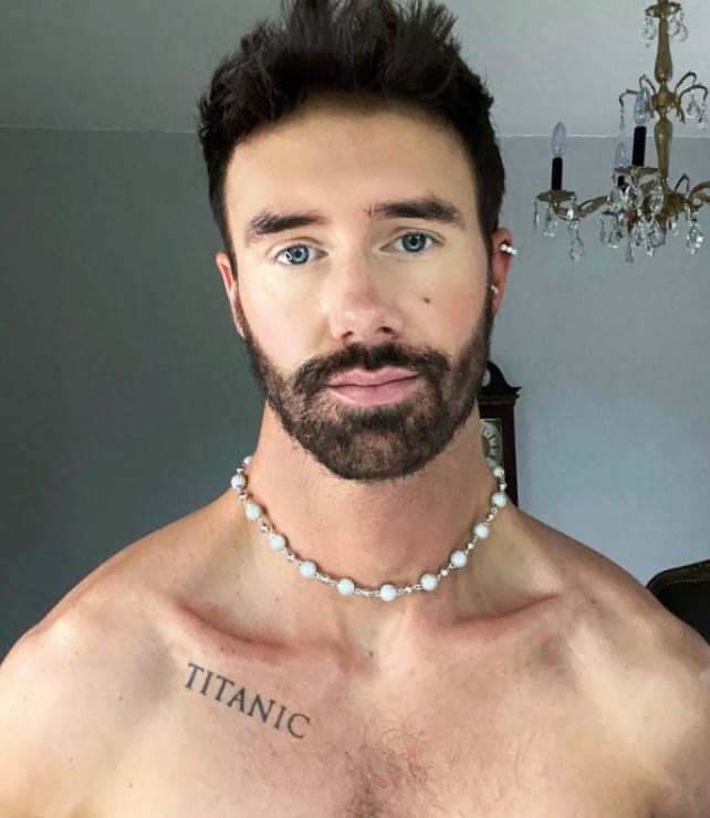 Customer photo review of 8MM S925 Silver Micro Pave VVS Moissanite Rosary Chain