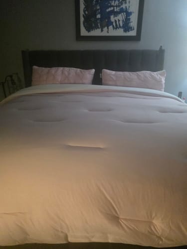 Customer photo review of MarshMellow Comforter