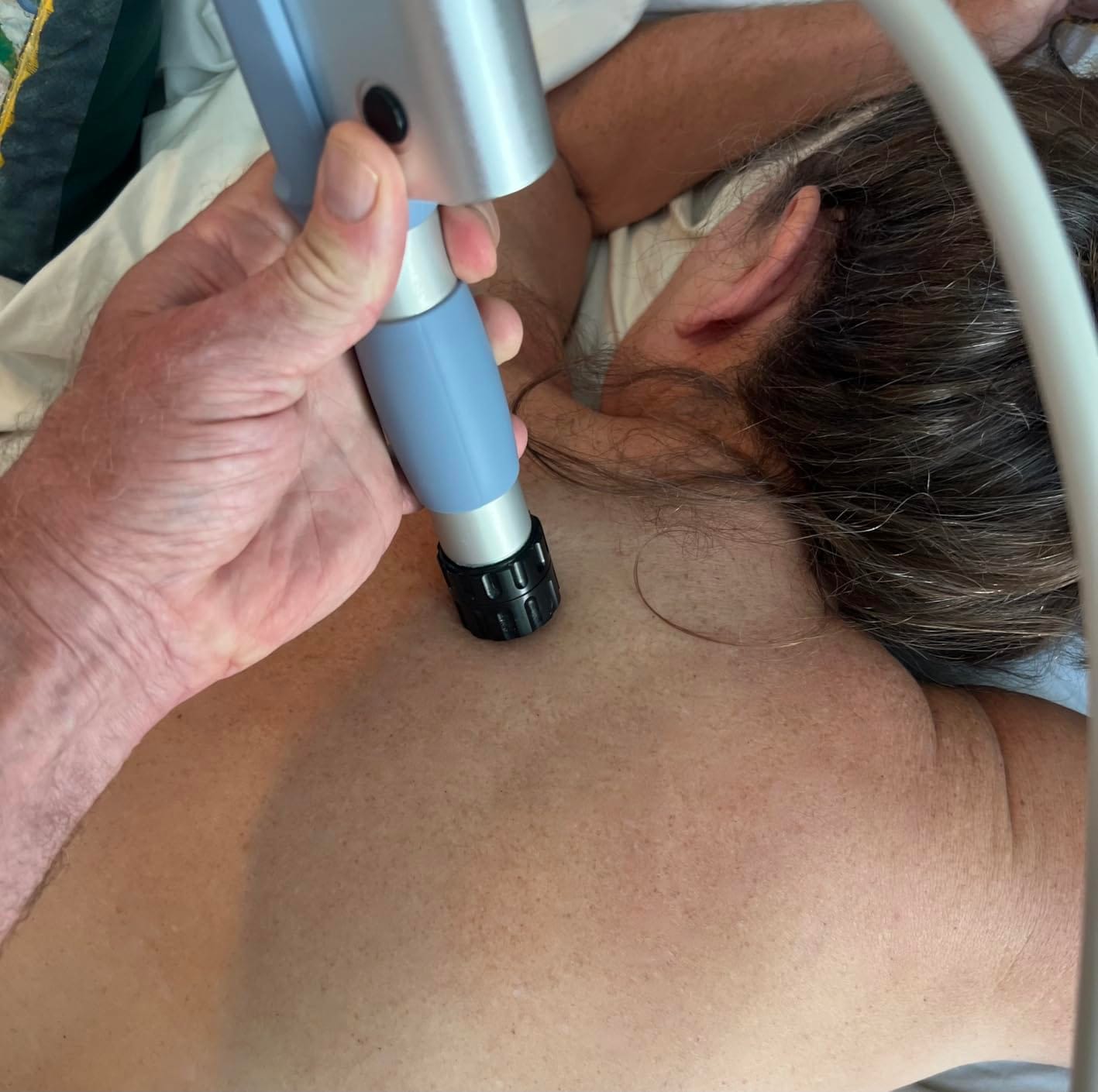Customer photo review of LumyHealth Professional Shockwave Therapy Machine