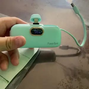 Customer photo review of Caricatore Portatile Compatto 5000mAh Ricarica Rapida 22.5W