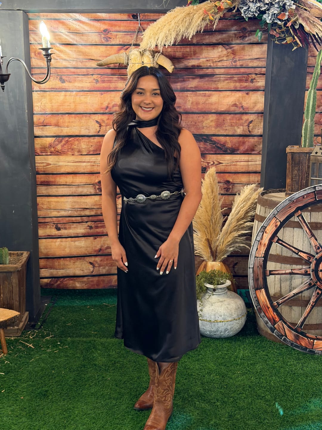 Customer photo review of Black Silky Stretch Satin