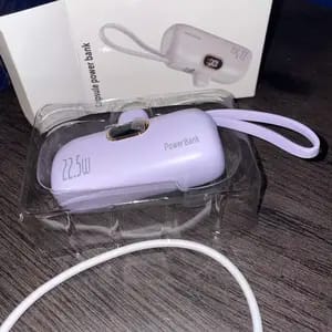 Customer photo review of Caricatore Portatile Compatto 5000mAh Ricarica Rapida 22.5W