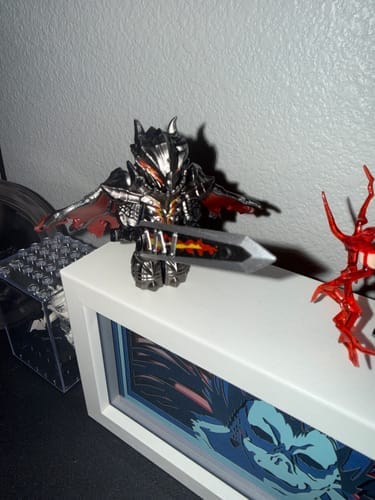 Customer photo review of BLACK SWORDSMAN MINI FIGURES
