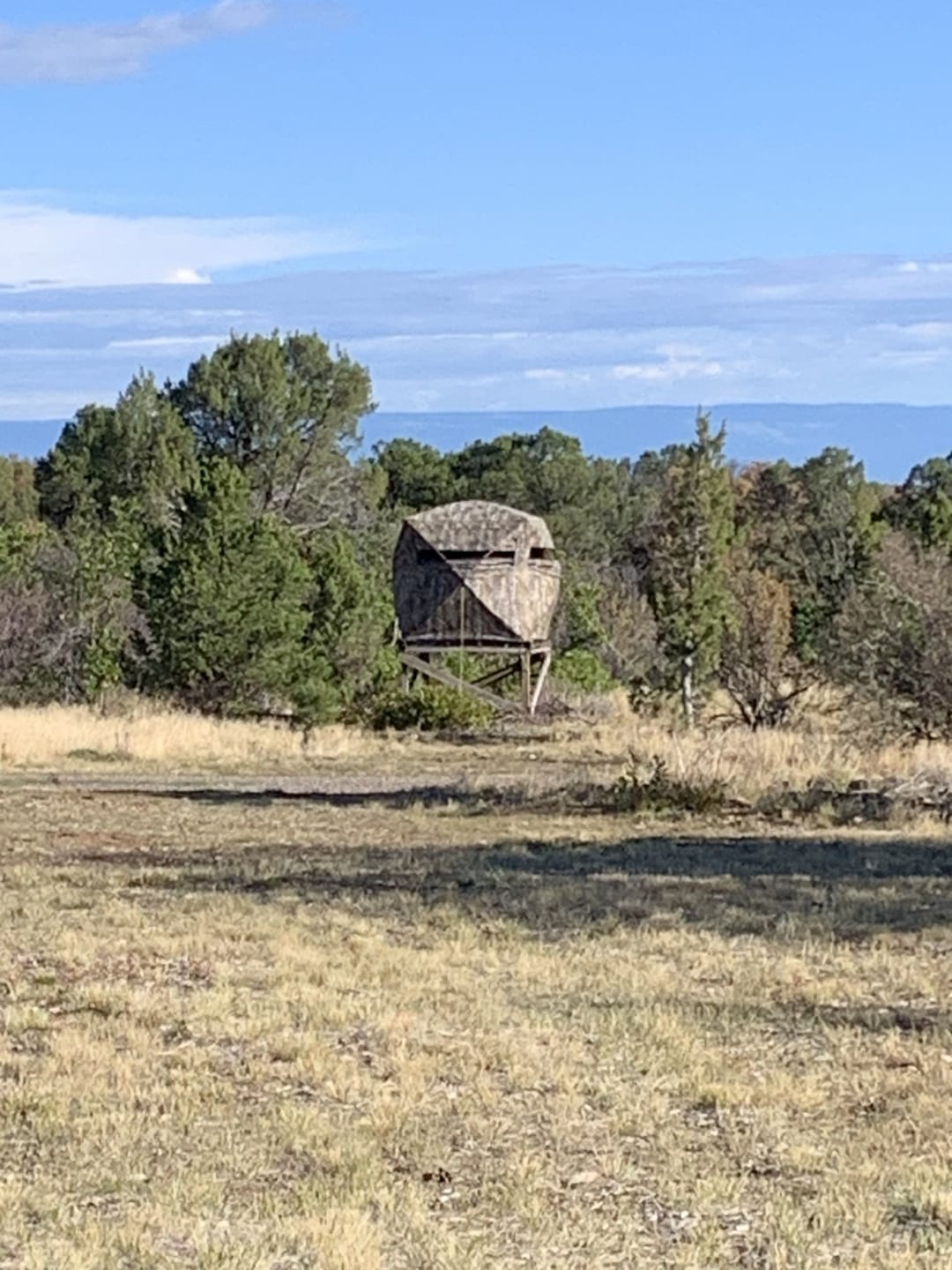 Customer photo review of Vis Series 270 Degree See Through Hunting Blind | Portable 2 3 4 Person Ground Blind | Camo Pop Up Deer Blind for Deer & Hunters