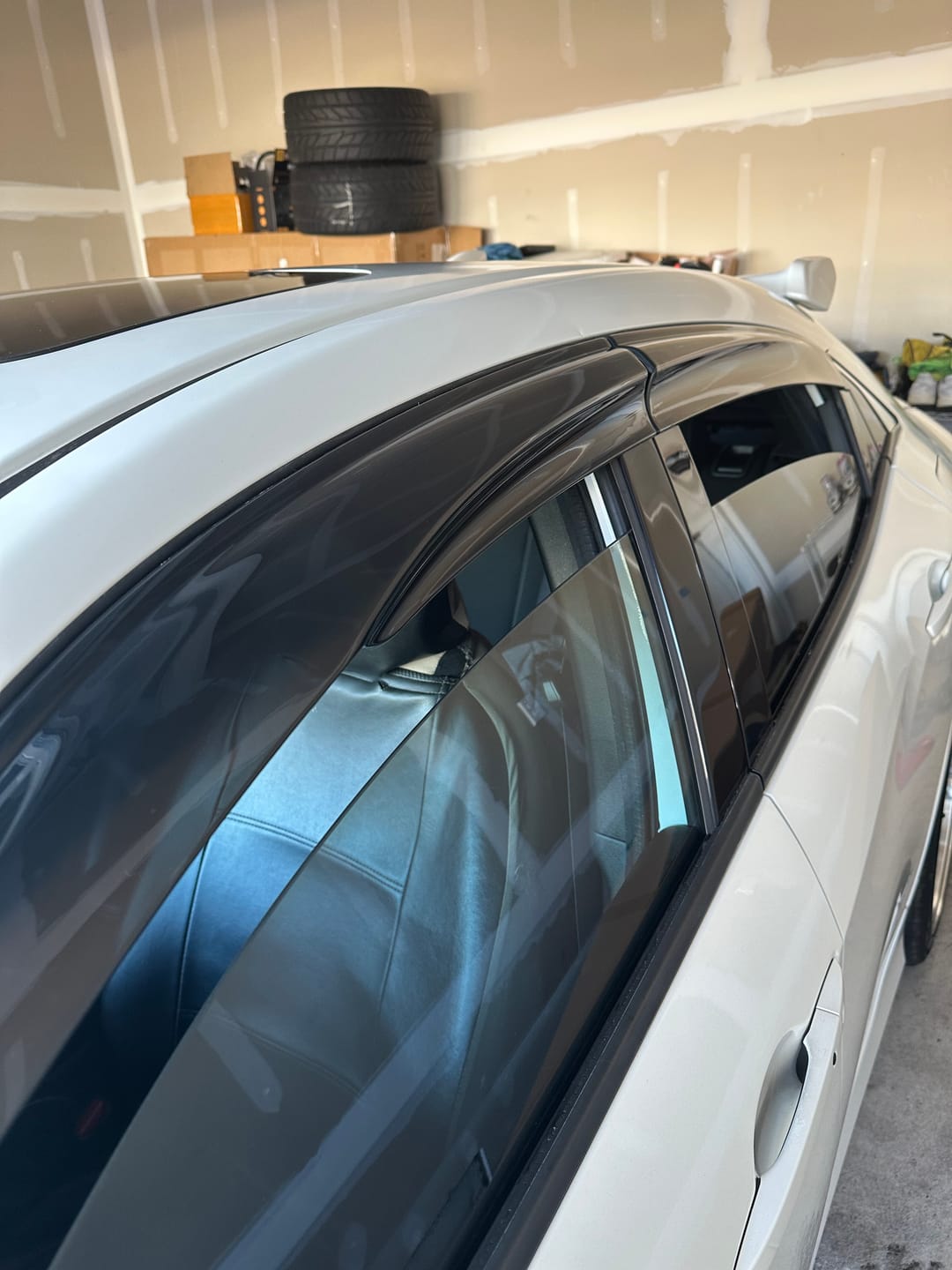 Customer photo review of 2016-21 Honda Civic Hatchback Tape-On Window Visors Wind Deflectors Rain Guards