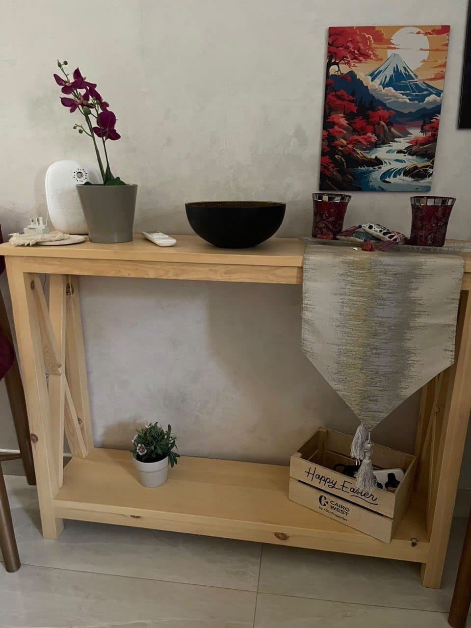 Customer photo review of كونسول خشبي طبيعي بأبعاد مناسبة لجميع المساحات