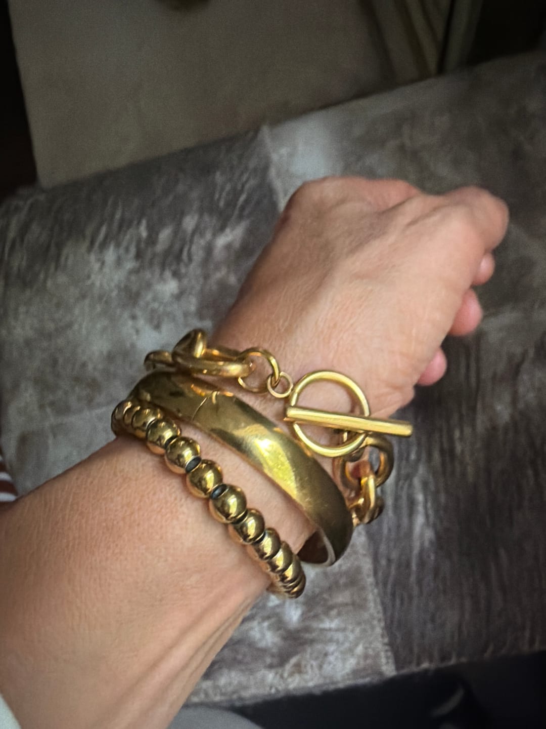 Customer photo review of Alaula Gemstone Bold Ring (Bundle)