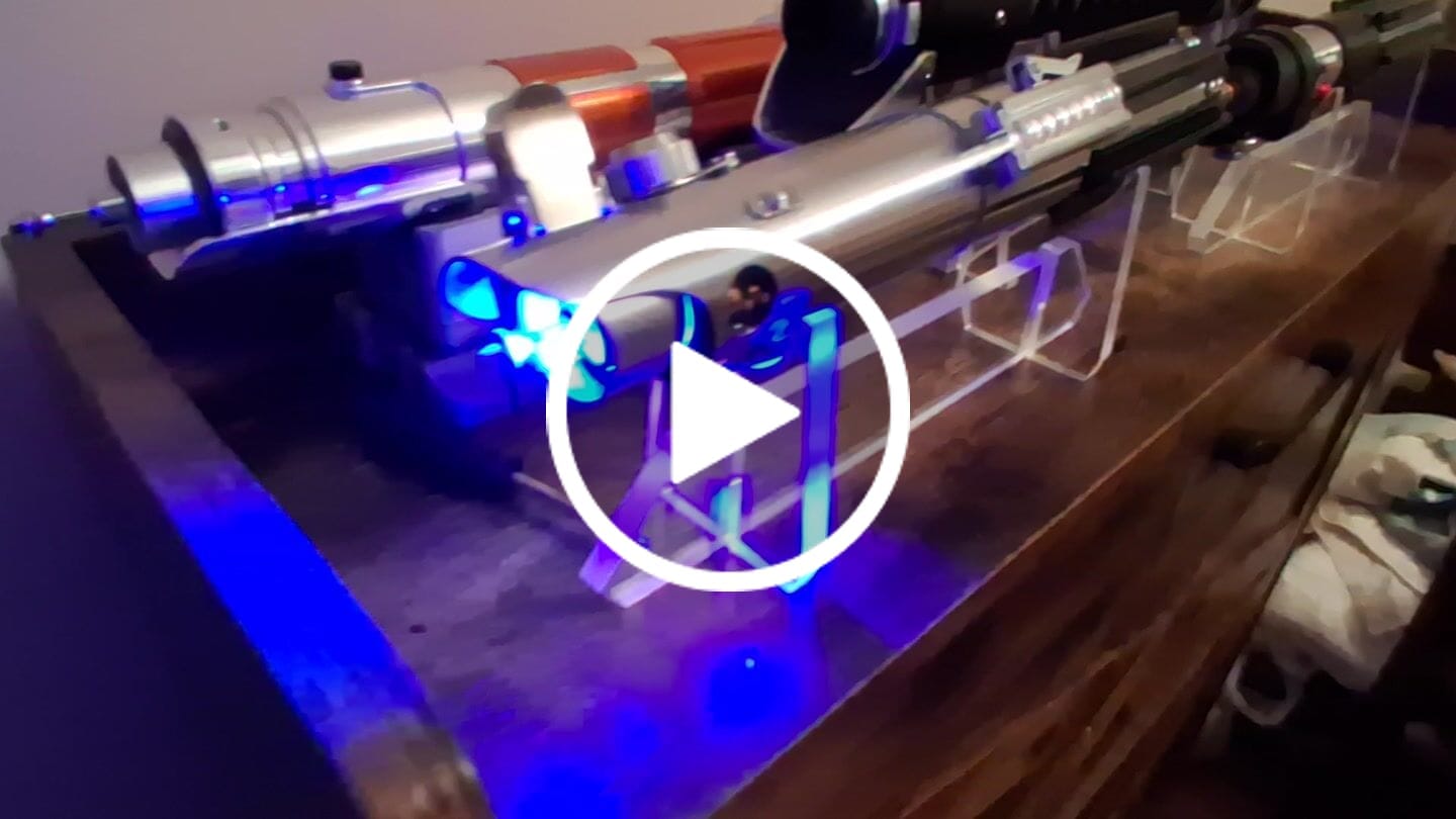 Customer video review of Saber stand