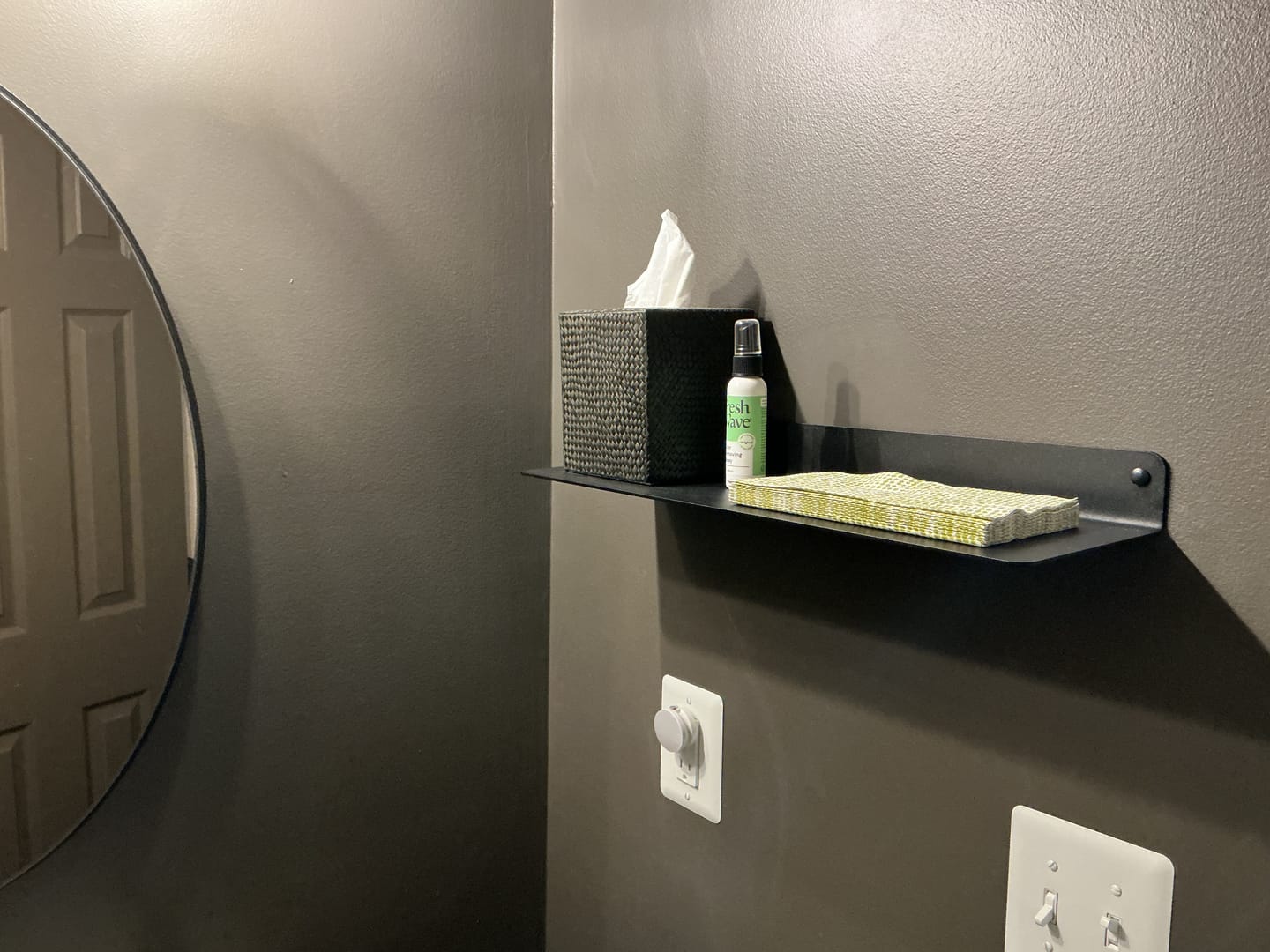 Customer photo review of Modern Metal Floating Shelf - Minimalist Wall Storage & Display