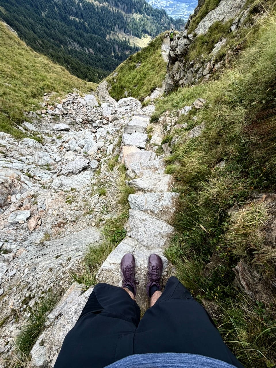 Customer photo review of Vaistoa Uoma 2 -paljasjalkavaelluskengät