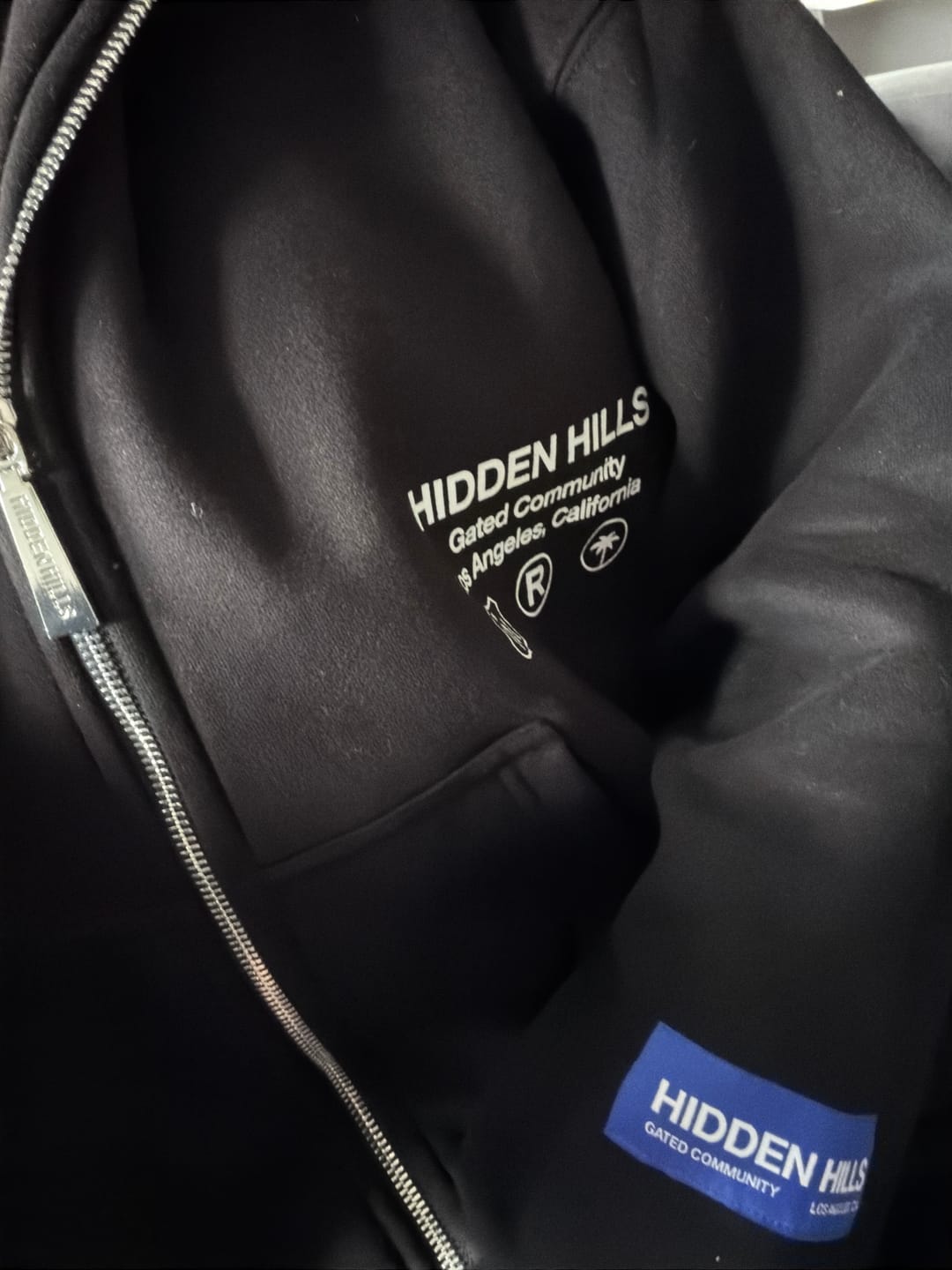 Customer photo review of LABEL ZIP HOODIE BLACK