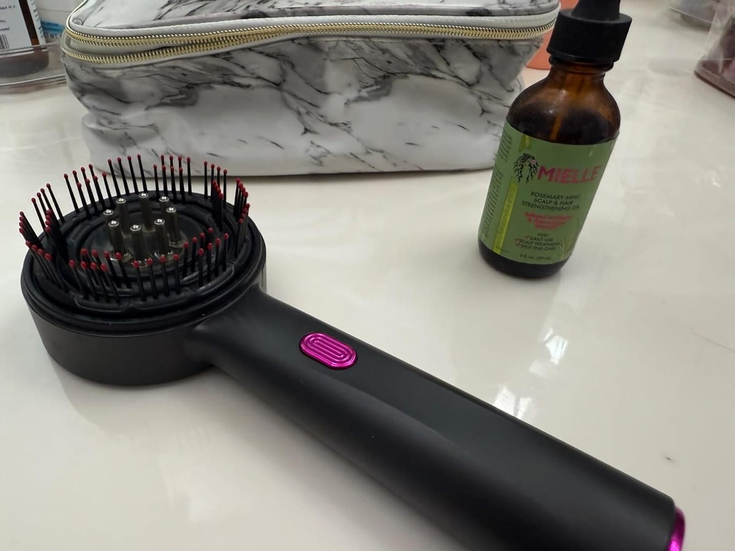 Customer photo review of Scaléa | Peigne Massant & Applicateur de Soin pour Cuir Chevelu