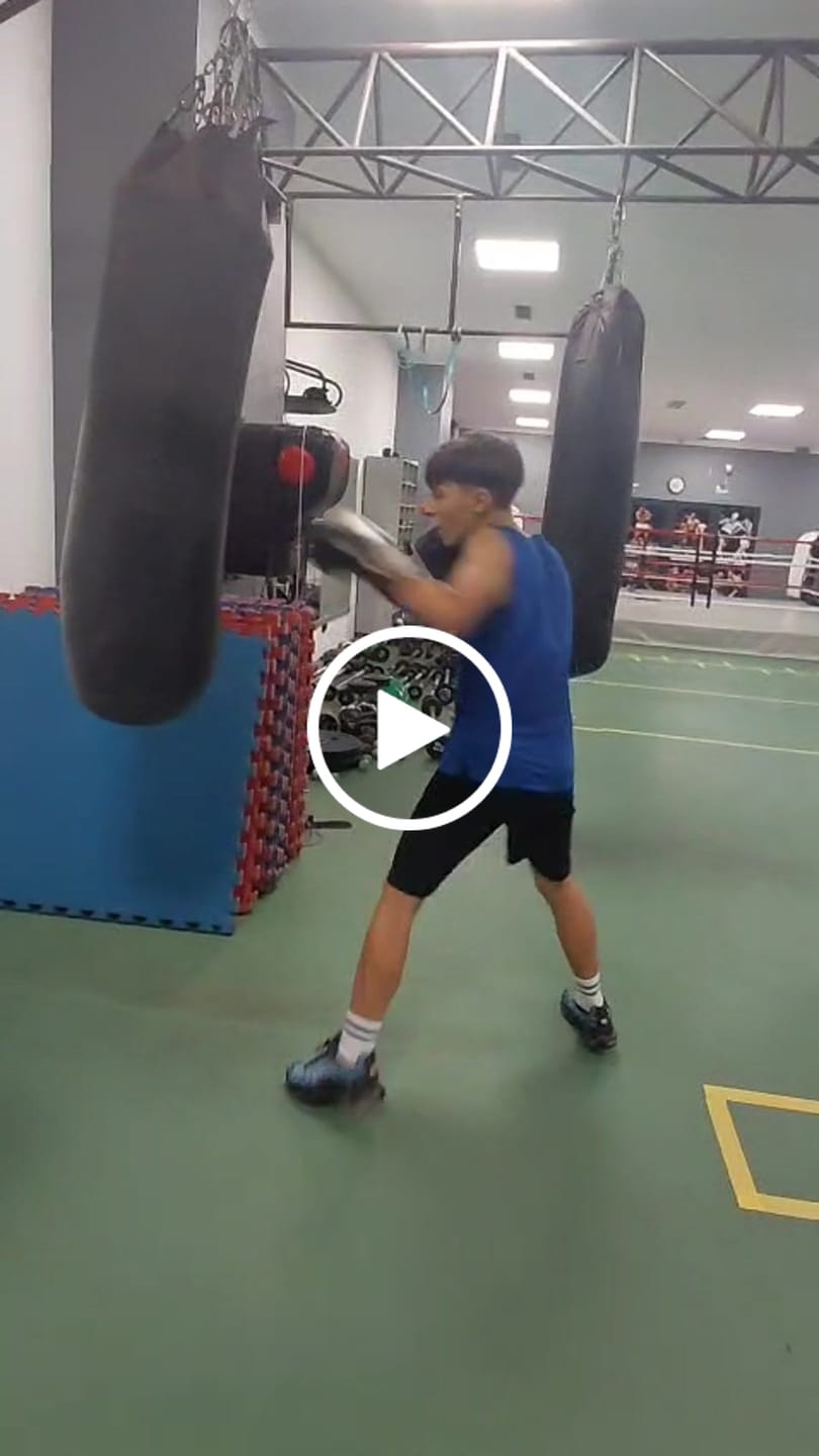 Customer video review of Manusi Box Knockout World Champion