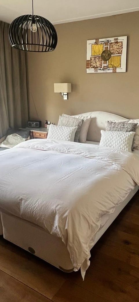 Customer photo review of Dekbedovertrek katoen satijn creme