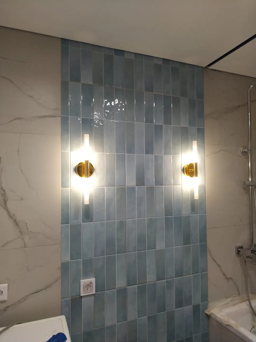 Customer photo review of Gold Wall Light for Living Room, Frosted Acrylic Shade, 40 cm