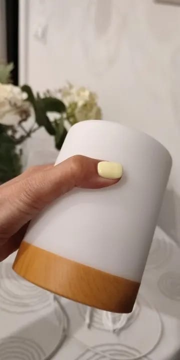 Customer photo review of Colour-Changing Table Lamp for Bedside, Remote Control, 12 cm