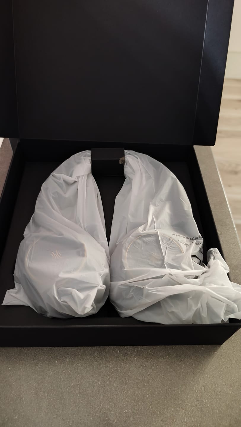 Customer photo review of Focus A6 - ANC Wireless Bluetooth 6.0 Headphones, 48dB Hybrid Active Noise Cancelling, Over Ear, Hi-Res Audio, LDAC, Built-in Mic, APP Control - Perfect for Commuting, Work, Travel, and Immersive Music Lovers
