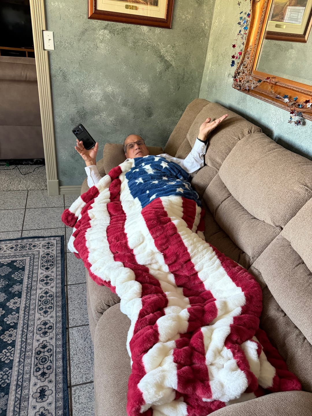 Customer photo review of Hugs Flag Blanket