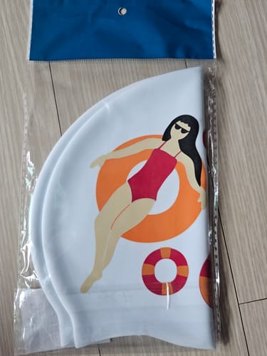 Customer photo review of JAYD Swim Cap - Float On