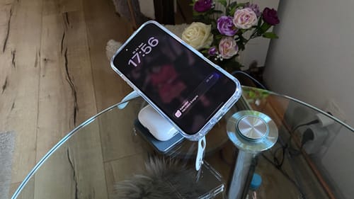 Customer photo review of Trifold Charger+