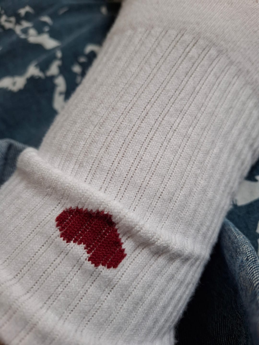 Customer photo review of "Back Off - I'm on my Period" Socken