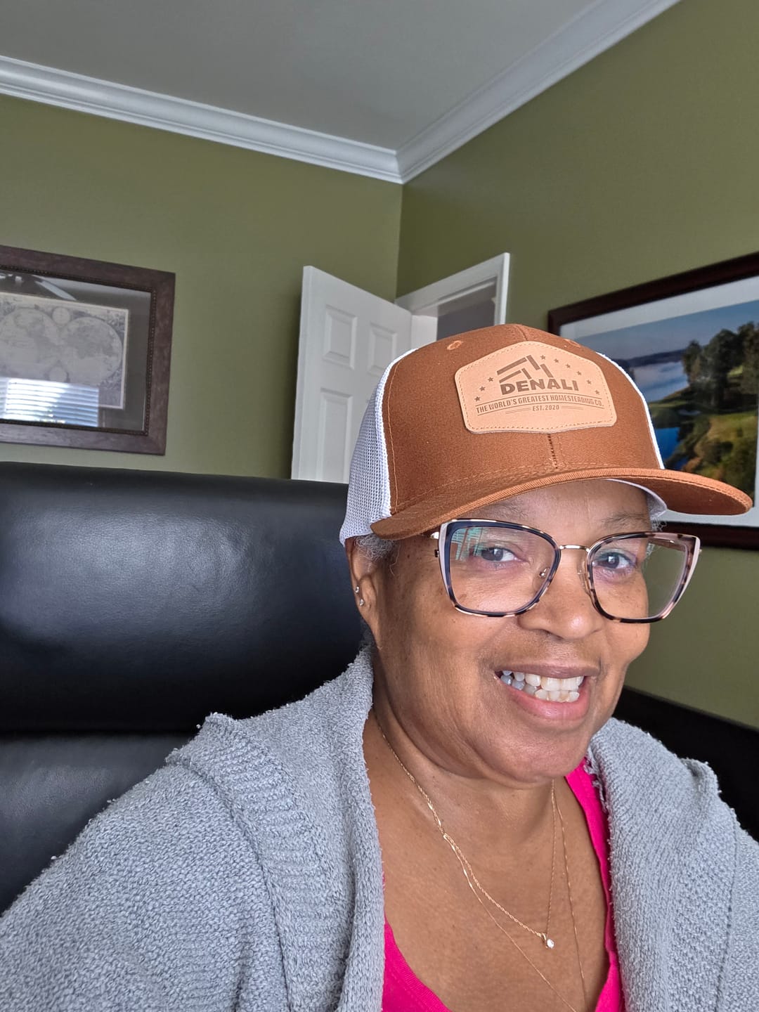 Customer photo review of Rugged Ranch Trucker Hat, Canyon Ridge (Brown/White)