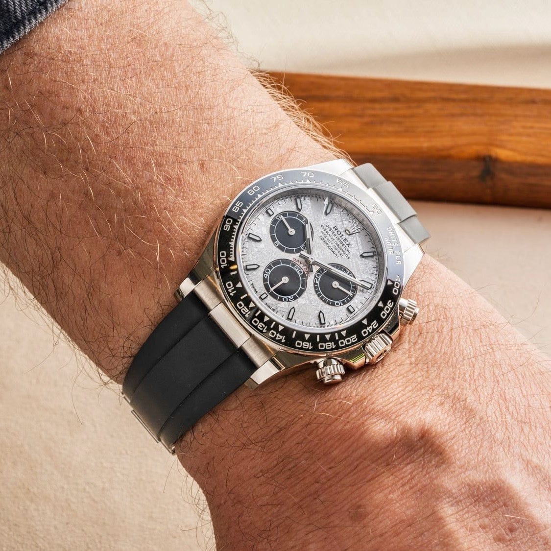 Customer photo review of Daytona 40mm Oyster Perpetual Yellow Gold with Meteorite and Black Dial M126518LN-0016
