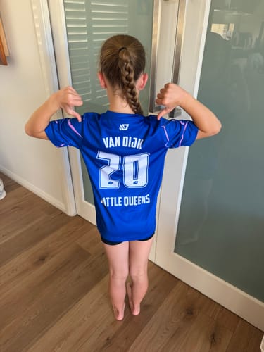 Customer photo review of Cracks Jersey - Royal Blue & Purple