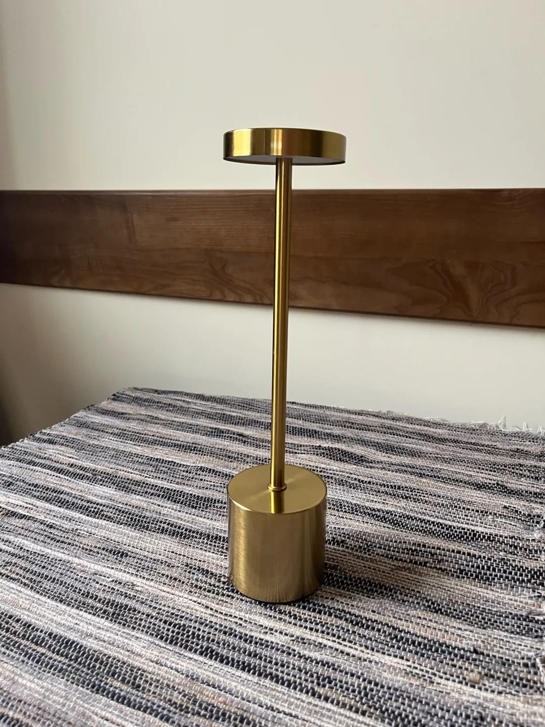 Customer photo review of Gold Table Lamp for Bedside, Cordless Rechargeable, 34 cm