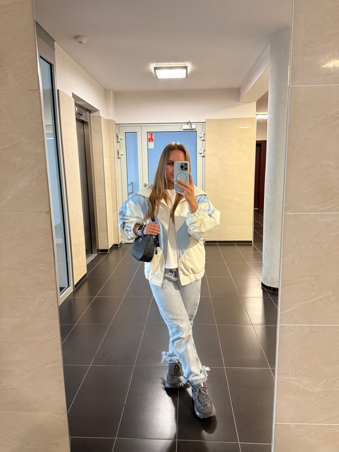 Customer photo review of Вітровка «Asymmetric»
