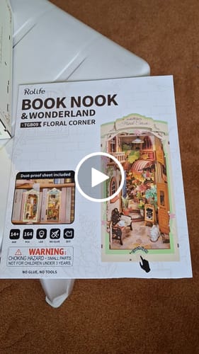 Videorecensie van een klant over Robotime Book Nook Floral Corner TGB09