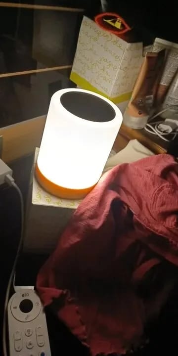 Customer photo review of Colour-Changing Table Lamp for Bedside, Remote Control, 12 cm