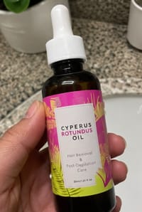 Customer photo review of Aceite Reductor del Vello con Cyperus Rotundus