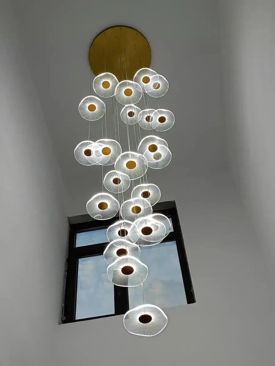 Customer photo review of Gold Chandelier for Kitchen Island, Lotus Acrylic Shades, 120-400 cm