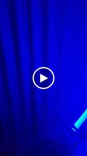 Customer video review of Graflex V / VII hero saber