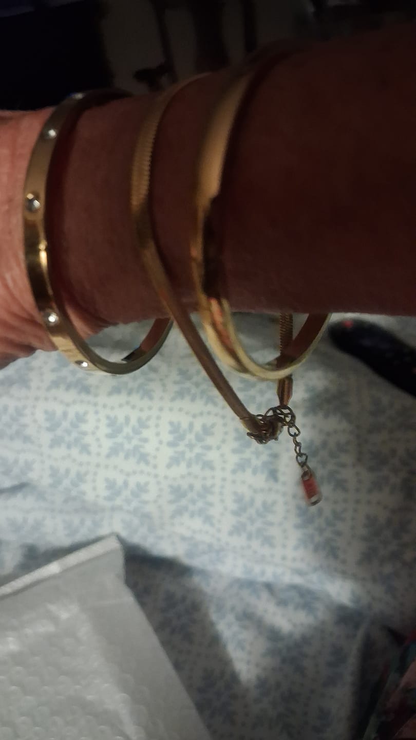 Customer photo review of Chelsea Herringbone Bracelet (Bundle)