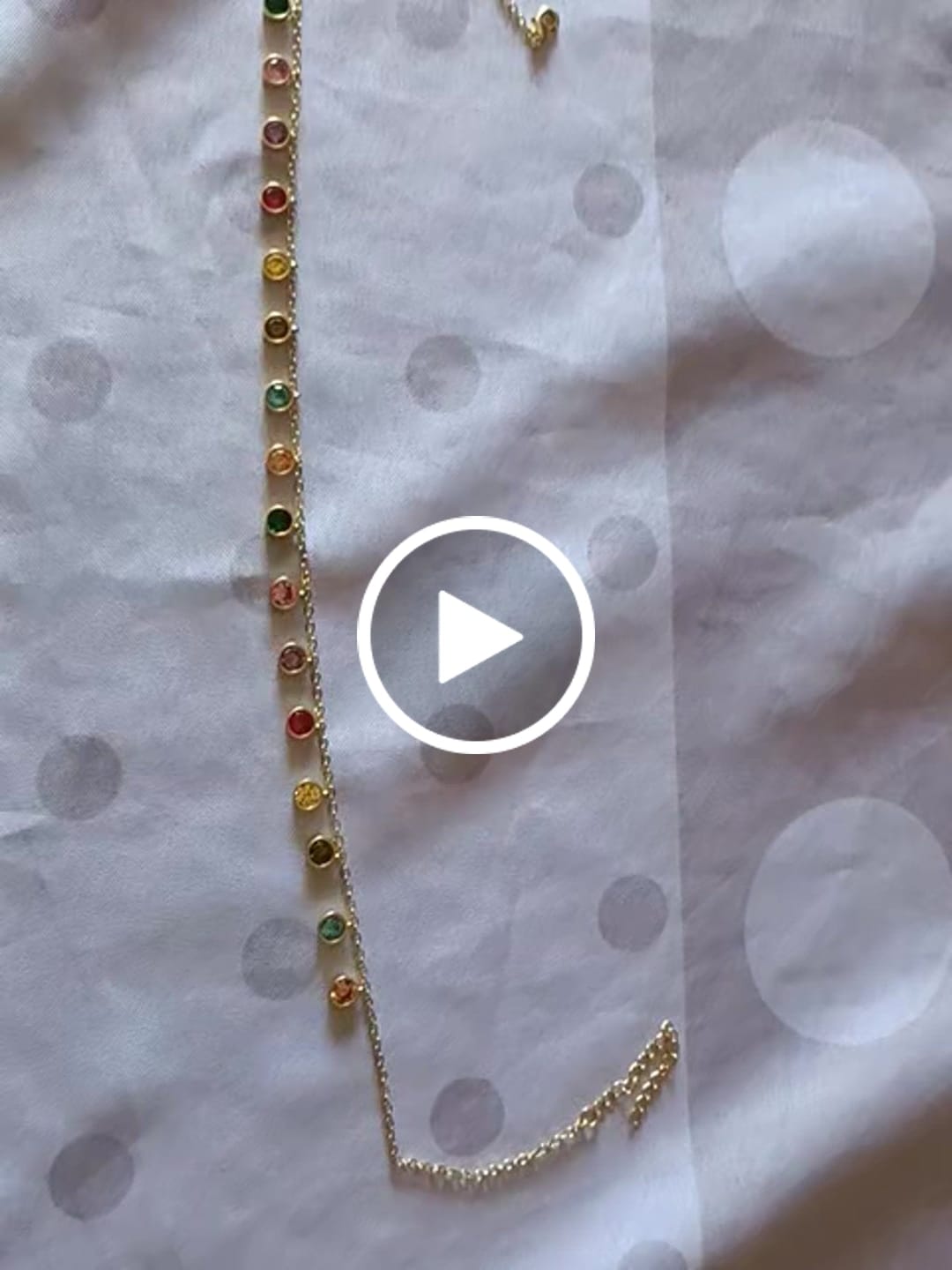 Customer video review of Collana con  ciondoli pendenti colorati