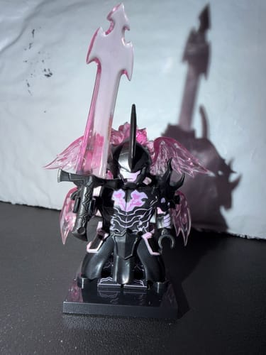 Customer photo review of SHADOW MONARCH MINI FIGURES
