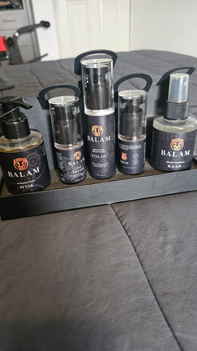 Customer photo review of KIT ANTI EDAD PARA HOMBRES - 5 PRODUCTOS