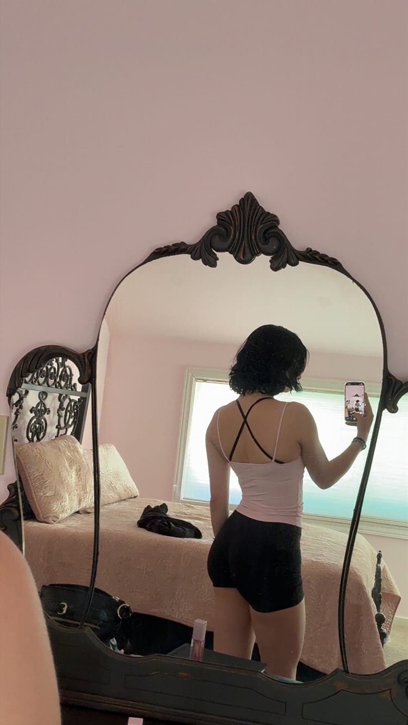 Customer photo review of W4325 Buttersoft Scrunch Cami