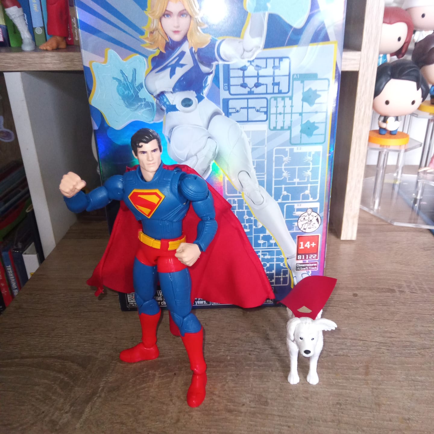 Customer photo review of Superman - DC - Champion Class 01 - Model Kit Articulado - BLOKEES