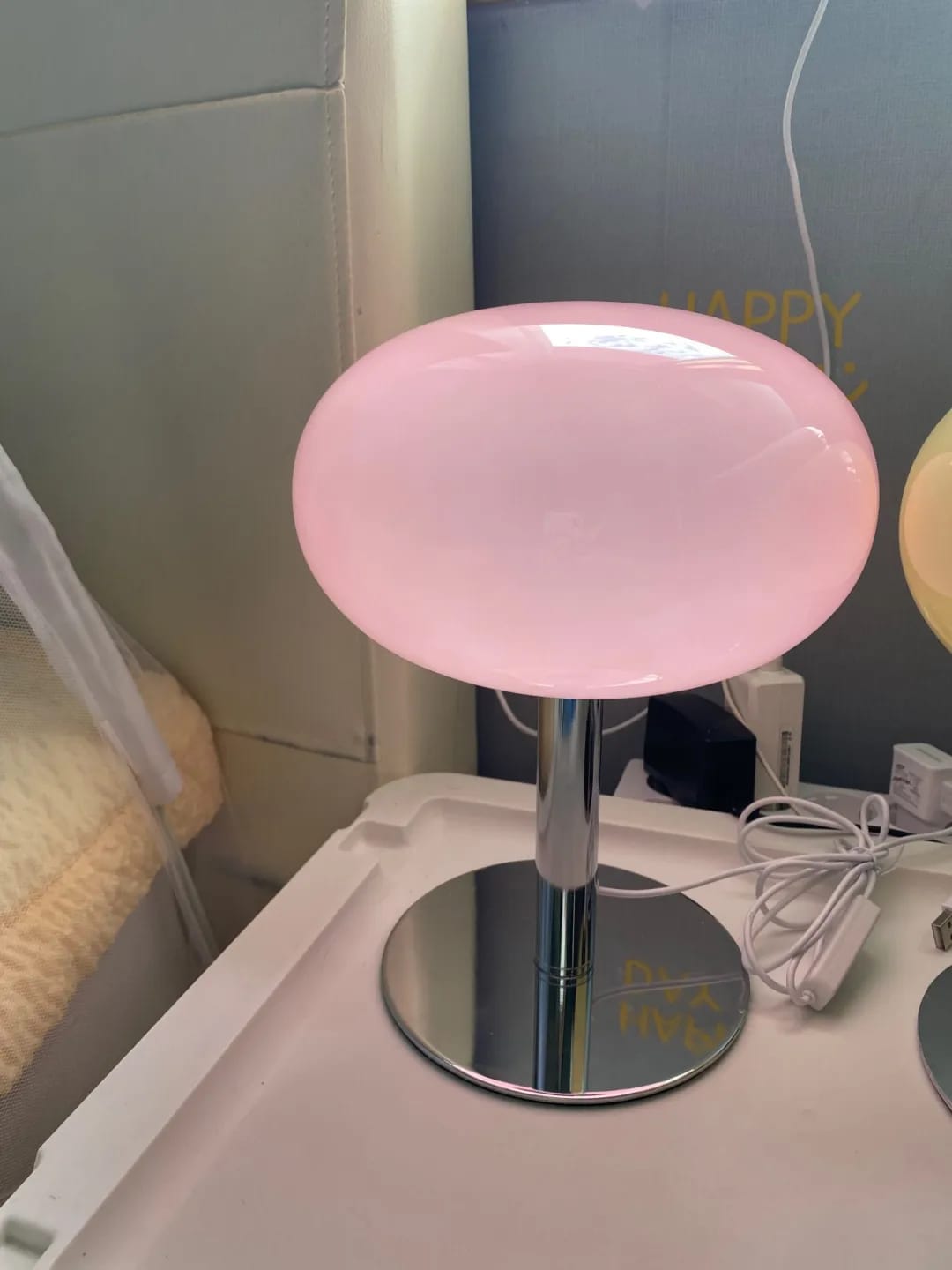 Customer photo review of Pink Glass Table Lamp for Bedside, Iron Base, 22 × 29 cm