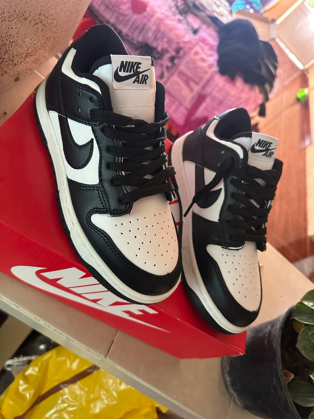 Customer photo review of Tenis Dunk Low Vaquita