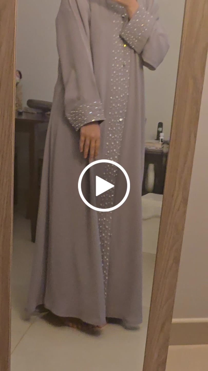 Customer video review of C 2126 Ivory Beaded Abaya
