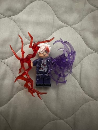 Customer photo review of JUJUTSU SORCERERS MINI FIGURES