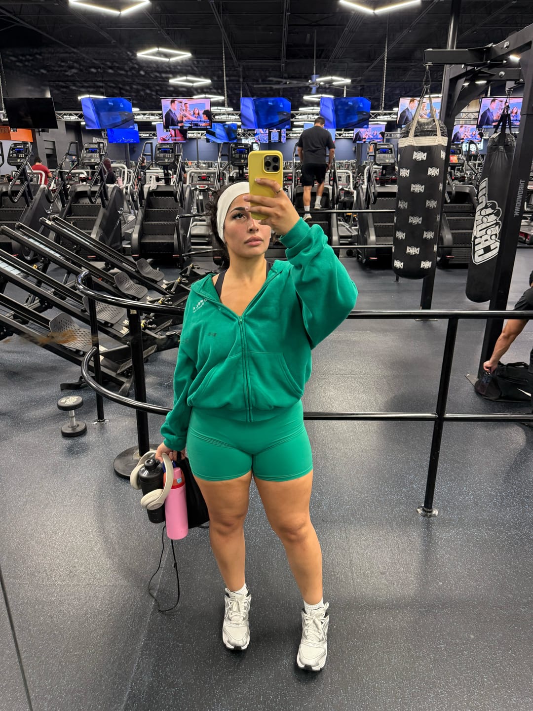 Customer photo review of W5238 Comfort Zip Hoodie