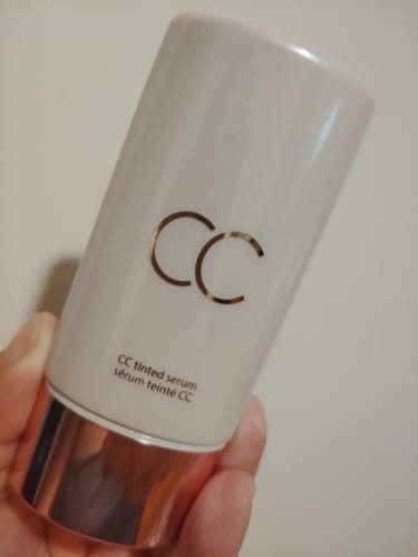 Customer photo review of Base Ela™ CC sérum tonalizante corretor de cor