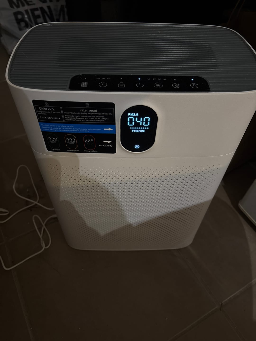 Customer photo review of Smart Purificateur d’air V1 Pro – Filtration HEPA performante avec capteur PM2.5, contrôle via application et commande vocale pour un air intérieur pur