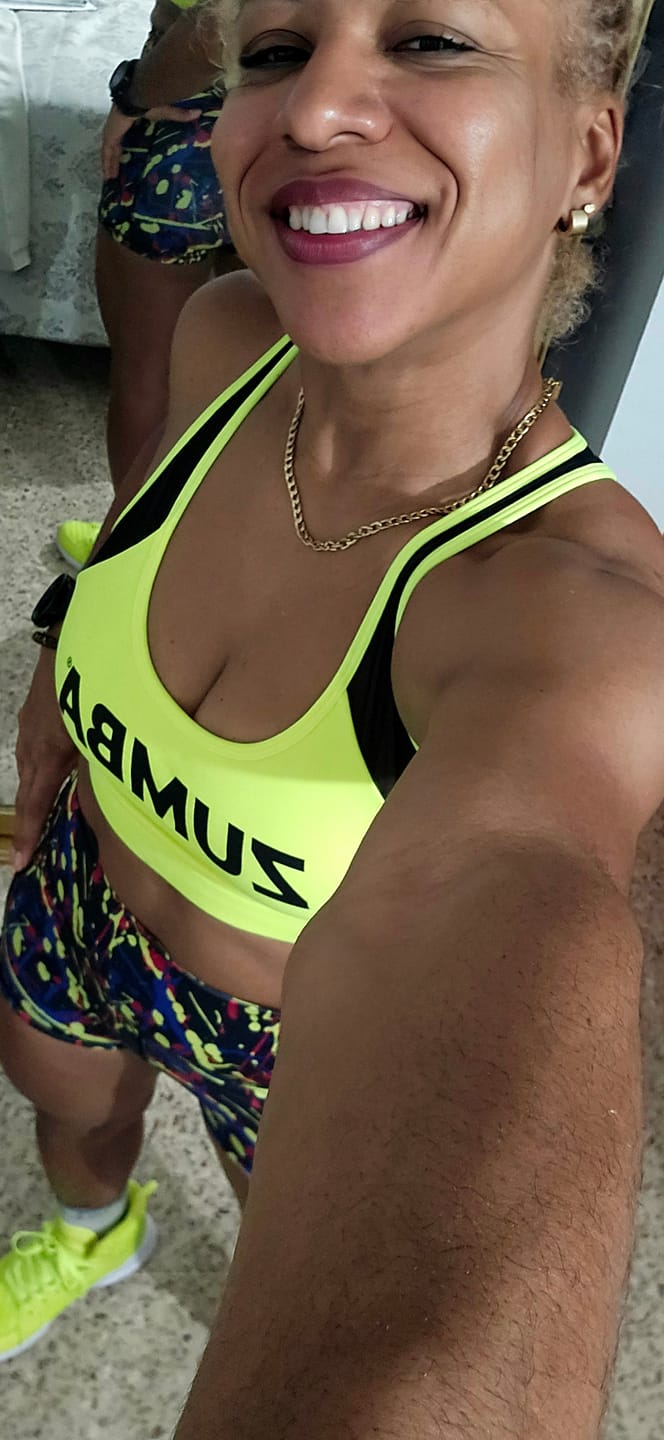 Customer photo review of Electric Feel Racerback Scoop Bra With Mesh